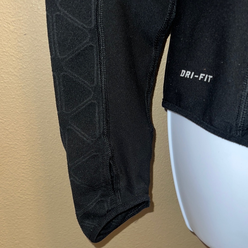 Nike Women’s Dri-FIT Reflective Element Geometric 1/2 Zip Run Pullover Black M - Picture 3 of 13